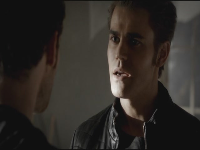 VampireDiariesWorld-dot-org-S3TVD_3x11OurTown0578.jpg