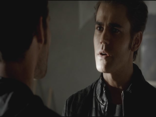 VampireDiariesWorld-dot-org-S3TVD_3x11OurTown0602.jpg