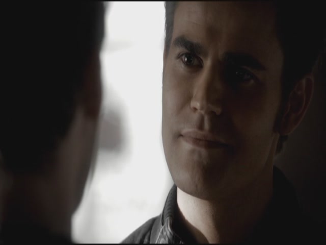 VampireDiariesWorld-dot-org-S3TVD_3x11OurTown0620.jpg