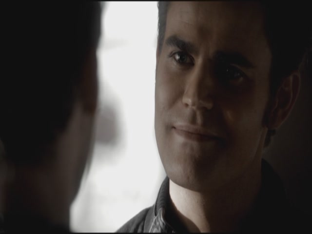 VampireDiariesWorld-dot-org-S3TVD_3x11OurTown0621.jpg