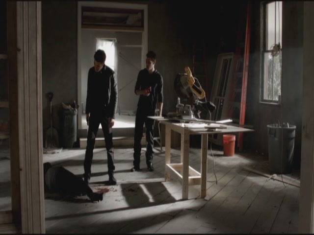 VampireDiariesWorld-dot-org-S3TVD_3x11OurTown0627.jpg