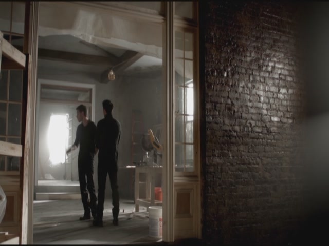 VampireDiariesWorld-dot-org-S3TVD_3x11OurTown0772.jpg