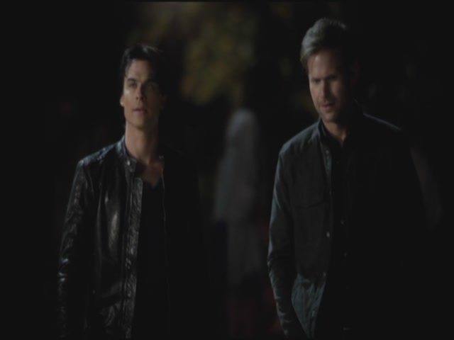 VampireDiariesWorld-dot-org-S3TVD_3x11OurTown0786.jpg