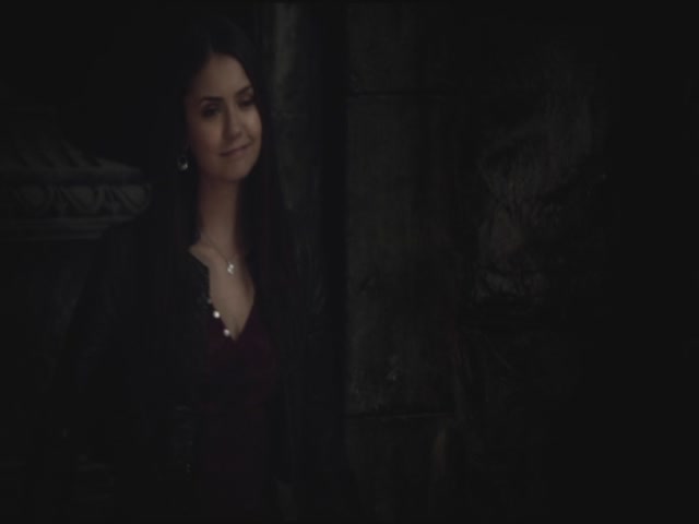 VampireDiariesWorld-dot-org-S3TVD_3x11OurTown0839.jpg