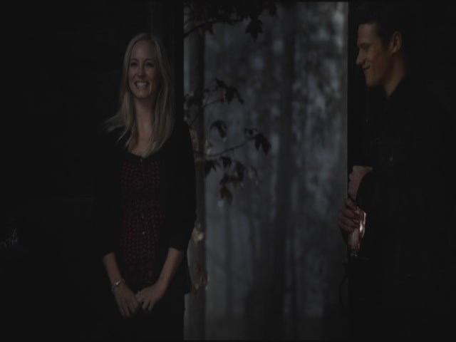 VampireDiariesWorld-dot-org-S3TVD_3x11OurTown0863.jpg