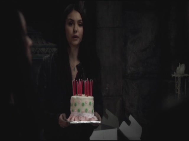 VampireDiariesWorld-dot-org-S3TVD_3x11OurTown0880.jpg