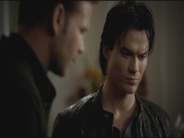 VampireDiariesWorld-dot-org-S3TVD_3x11OurTown0920.jpg