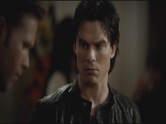 VampireDiariesWorld-dot-org-S3TVD_3x11OurTown0928.jpg