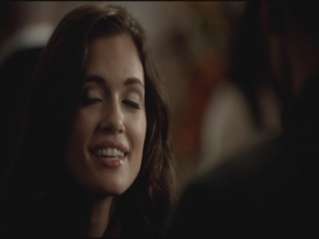 VampireDiariesWorld-dot-org-S3TVD_3x11OurTown0963.jpg