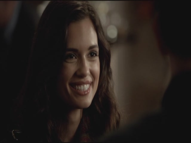 VampireDiariesWorld-dot-org-S3TVD_3x11OurTown0978.jpg