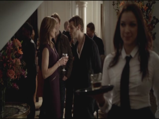 VampireDiariesWorld-dot-org-S3TVD_3x11OurTown0997.jpg