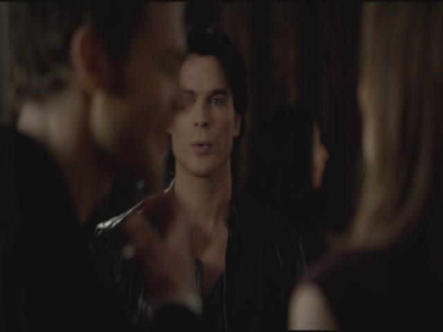 VampireDiariesWorld-dot-org-S3TVD_3x11OurTown1004.jpg