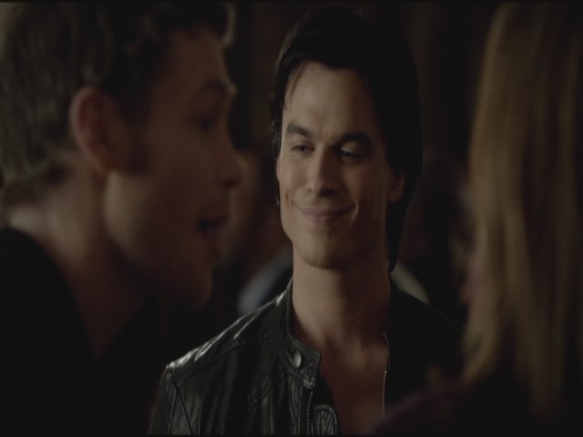 VampireDiariesWorld-dot-org-S3TVD_3x11OurTown1010.jpg