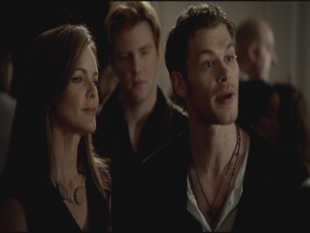 VampireDiariesWorld-dot-org-S3TVD_3x11OurTown1012.jpg