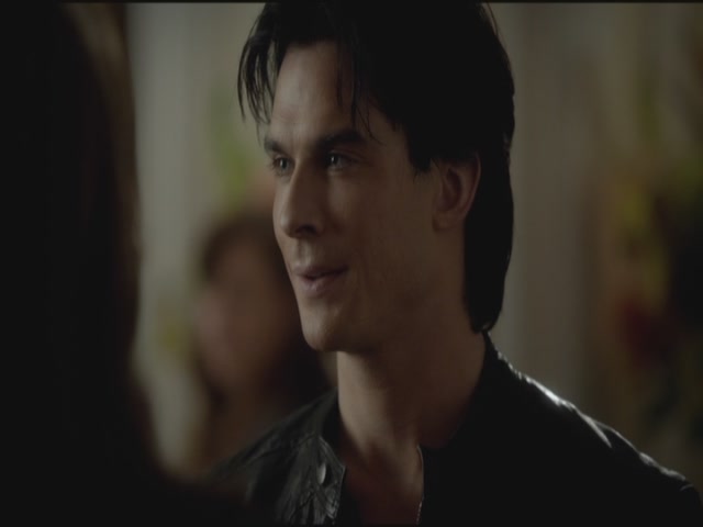 VampireDiariesWorld-dot-org-S3TVD_3x11OurTown1017.jpg