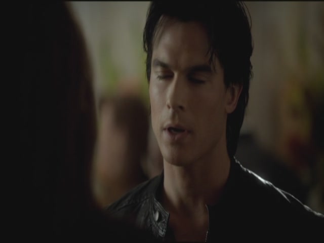 VampireDiariesWorld-dot-org-S3TVD_3x11OurTown1020.jpg