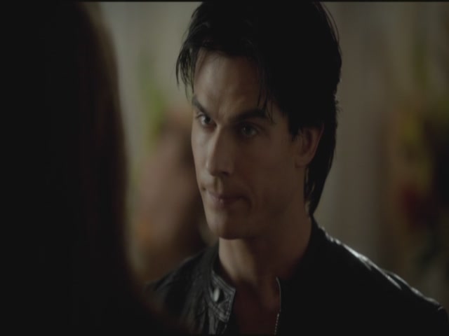 VampireDiariesWorld-dot-org-S3TVD_3x11OurTown1022.jpg