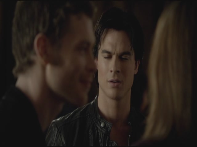 VampireDiariesWorld-dot-org-S3TVD_3x11OurTown1040.jpg