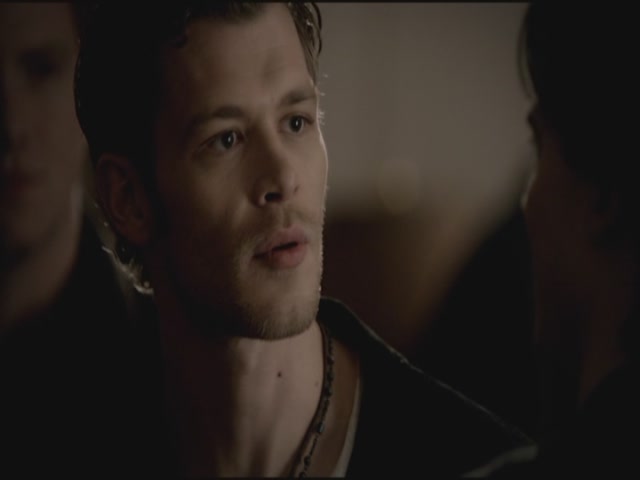 VampireDiariesWorld-dot-org-S3TVD_3x11OurTown1048.jpg