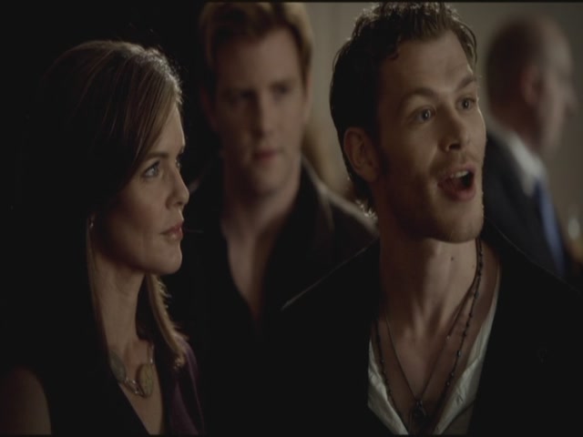 VampireDiariesWorld-dot-org-S3TVD_3x11OurTown1055.jpg