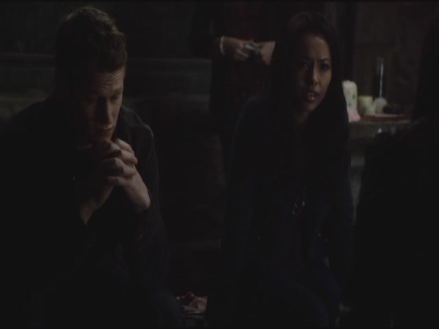VampireDiariesWorld-dot-org-S3TVD_3x11OurTown1108.jpg