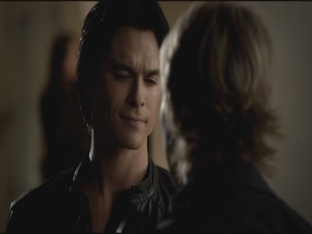 VampireDiariesWorld-dot-org-S3TVD_3x11OurTown1165.jpg