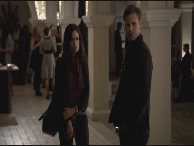 VampireDiariesWorld-dot-org-S3TVD_3x11OurTown1221.jpg