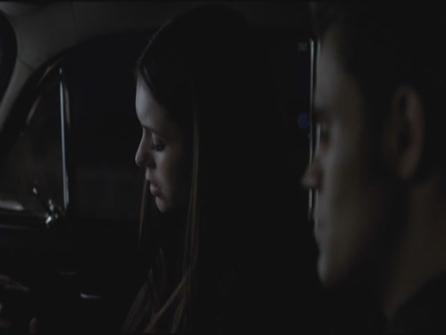 VampireDiariesWorld-dot-org-S3TVD_3x11OurTown1492.jpg