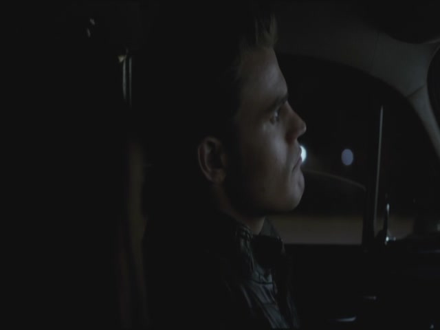 VampireDiariesWorld-dot-org-S3TVD_3x11OurTown1508.jpg