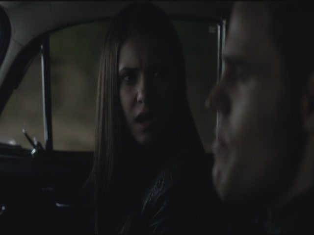 VampireDiariesWorld-dot-org-S3TVD_3x11OurTown1590.jpg