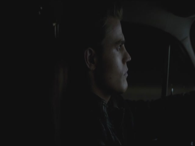 VampireDiariesWorld-dot-org-S3TVD_3x11OurTown1605.jpg