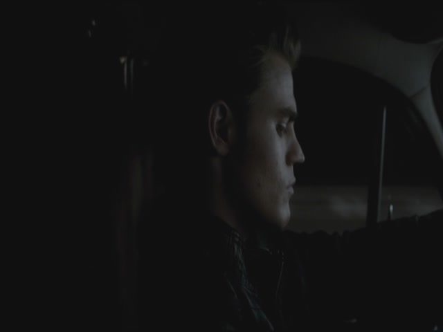 VampireDiariesWorld-dot-org-S3TVD_3x11OurTown1606.jpg