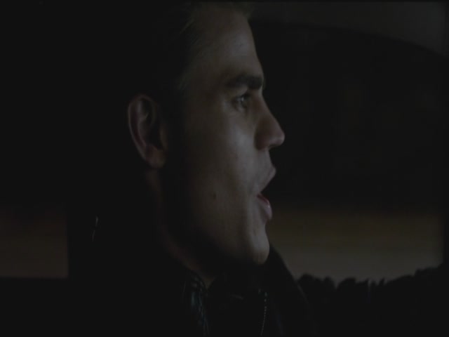VampireDiariesWorld-dot-org-S3TVD_3x11OurTown1617.jpg