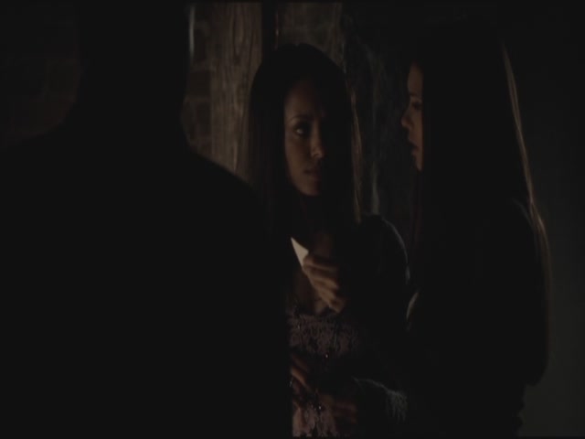 VampireDiariesWorld-dot-org-S3TVD_3x12TheTiesThatBind0139.jpg