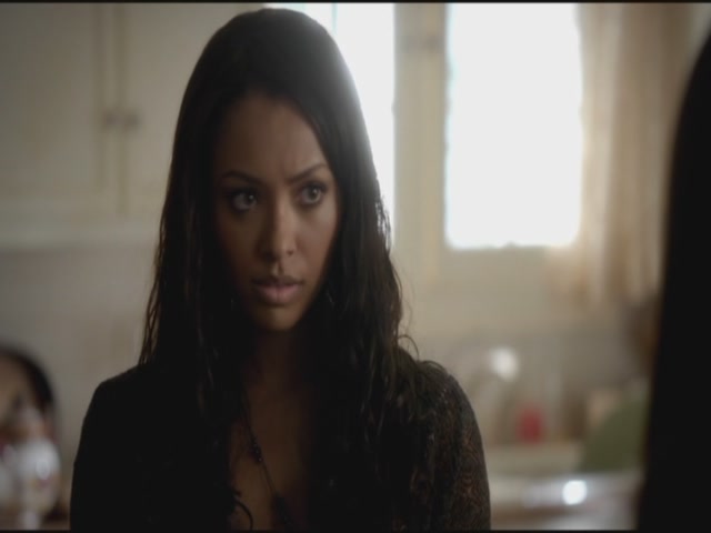 VampireDiariesWorld-dot-org-S3TVD_3x12TheTiesThatBind0215.jpg