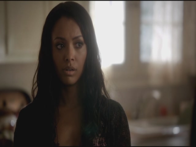 VampireDiariesWorld-dot-org-S3TVD_3x12TheTiesThatBind0244.jpg