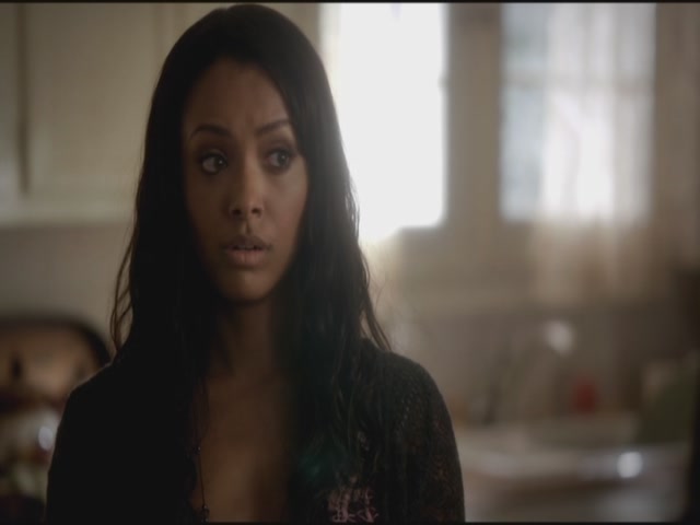 VampireDiariesWorld-dot-org-S3TVD_3x12TheTiesThatBind0245.jpg