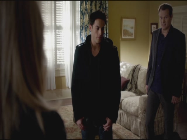 VampireDiariesWorld-dot-org-S3TVD_3x12TheTiesThatBind0294.jpg