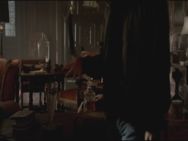 VampireDiariesWorld-dot-org-S3TVD_3x12TheTiesThatBind0401.jpg