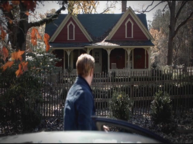 VampireDiariesWorld-dot-org-S3TVD_3x12TheTiesThatBind0563.jpg