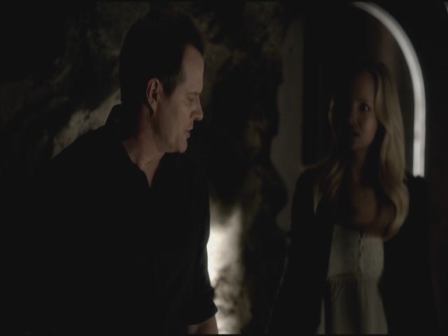 VampireDiariesWorld-dot-org-S3TVD_3x12TheTiesThatBind1047.jpg