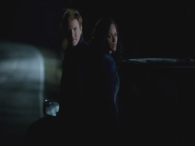 VampireDiariesWorld-dot-org-S3TVD_3x12TheTiesThatBind1431.jpg