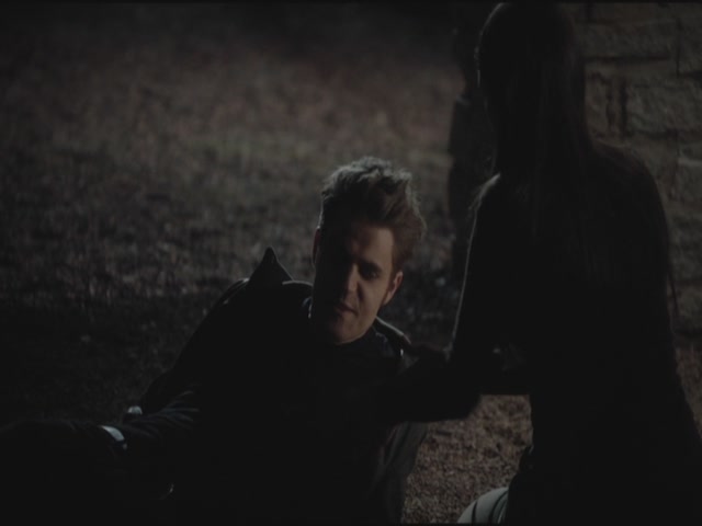 VampireDiariesWorld-dot-org-S3TVD_3x12TheTiesThatBind1770.jpg