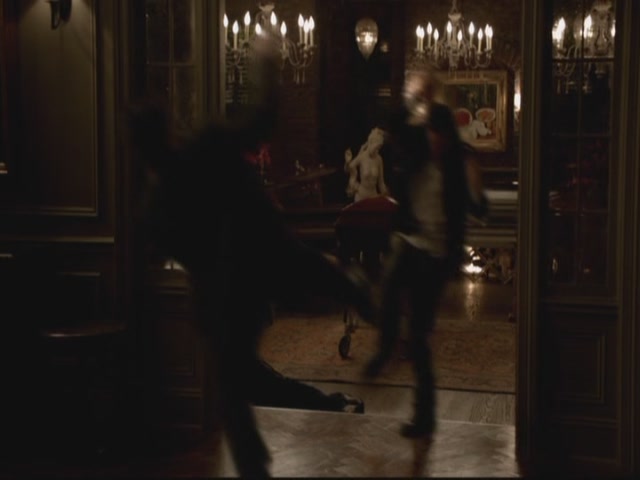 VampireDiariesWorld-dot-org-S3TVD_3x13BringingOutTheDead0027.jpg