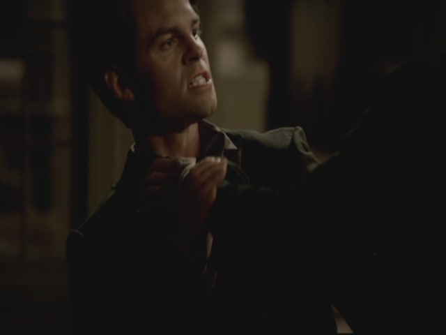 VampireDiariesWorld-dot-org-S3TVD_3x13BringingOutTheDead0044.jpg