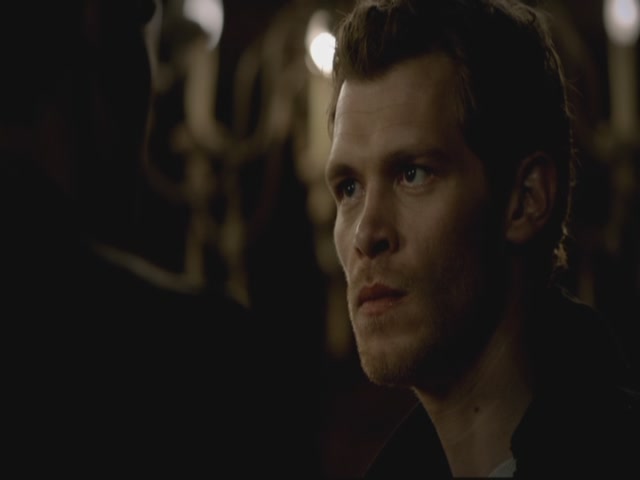 VampireDiariesWorld-dot-org-S3TVD_3x13BringingOutTheDead0061.jpg