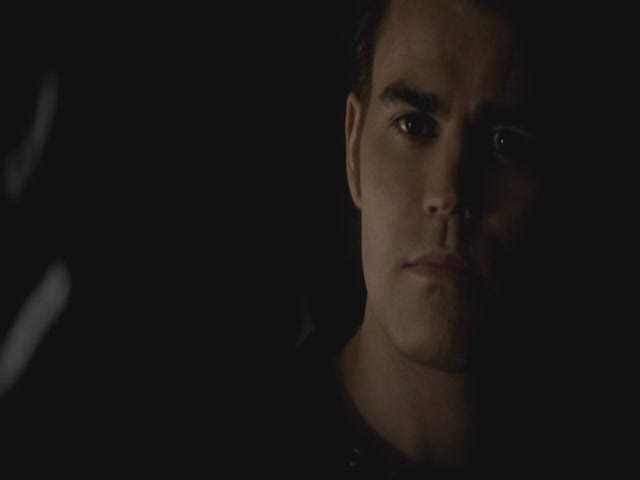 VampireDiariesWorld-dot-org-S3TVD_3x13BringingOutTheDead0388.jpg