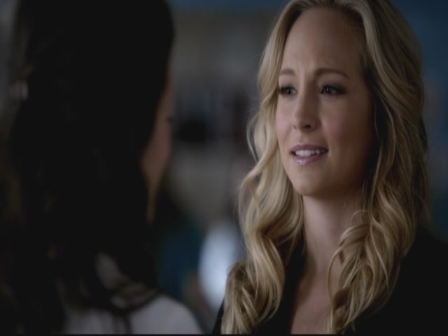 VampireDiariesWorld-dot-org-S3TVD_3x13BringingOutTheDead0427.jpg