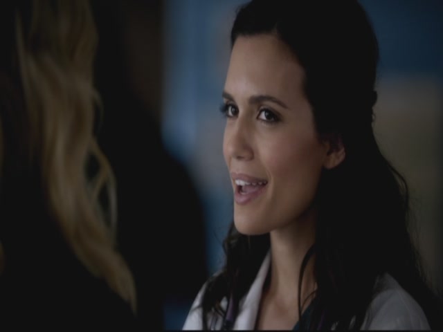 VampireDiariesWorld-dot-org-S3TVD_3x13BringingOutTheDead0451.jpg