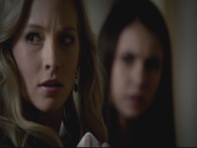 VampireDiariesWorld-dot-org-S3TVD_3x13BringingOutTheDead0485.jpg